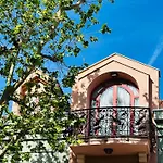 شقة 25 بودغوريتْسا